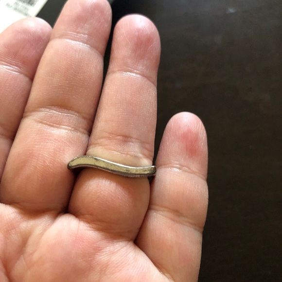 Square shaped pearl ring - Picture 3 of 3